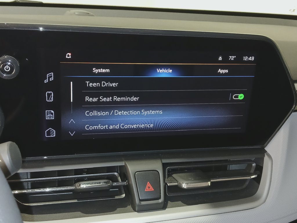 Used 2024 Chevrolet TrailBlazer LS FWD image 23