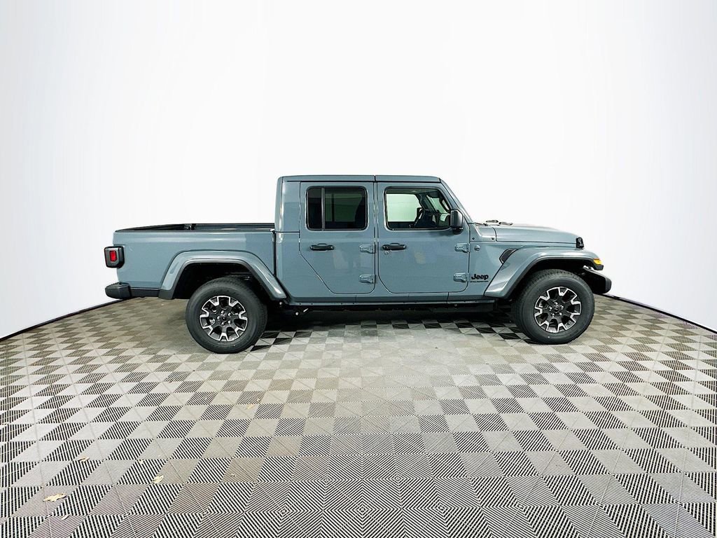 New 2026 Jeep Gladiator Sport AWD/4WD image 11