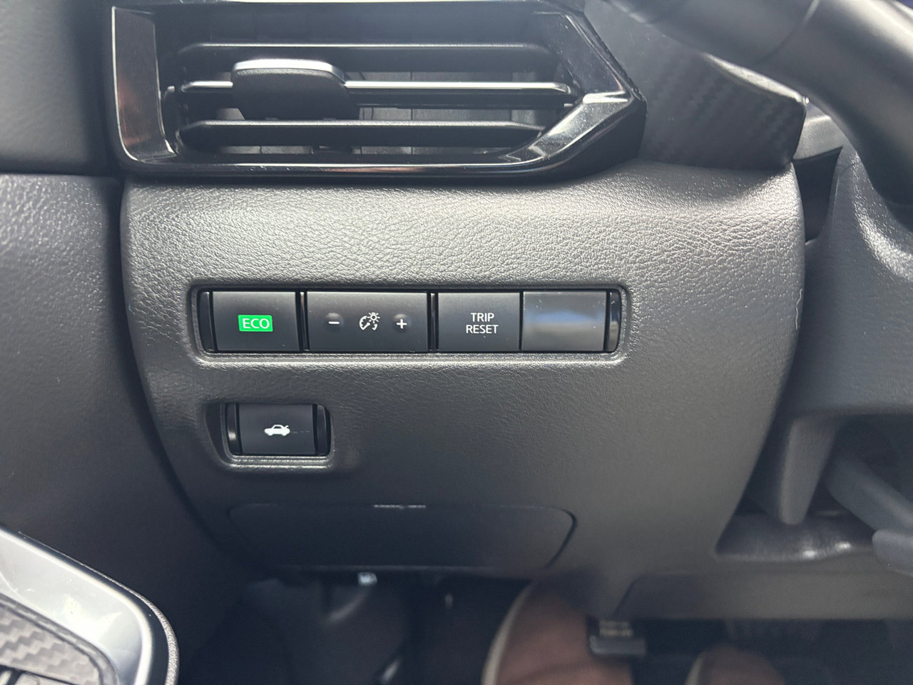 Used 2022 Nissan Sentra SR image 13