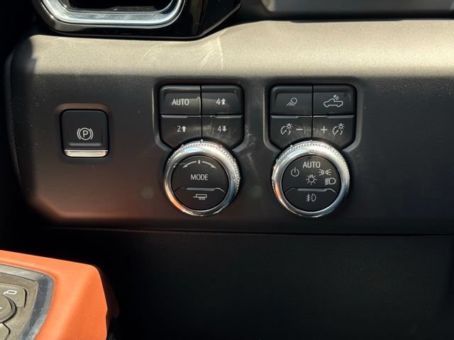 New 2026 GMC Sierra 3500 Denali Ultimate AWD/4WD image 26