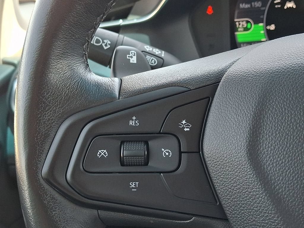 Certified 2023 Chevrolet Bolt LT w/ Infotainment Package FWD image 22