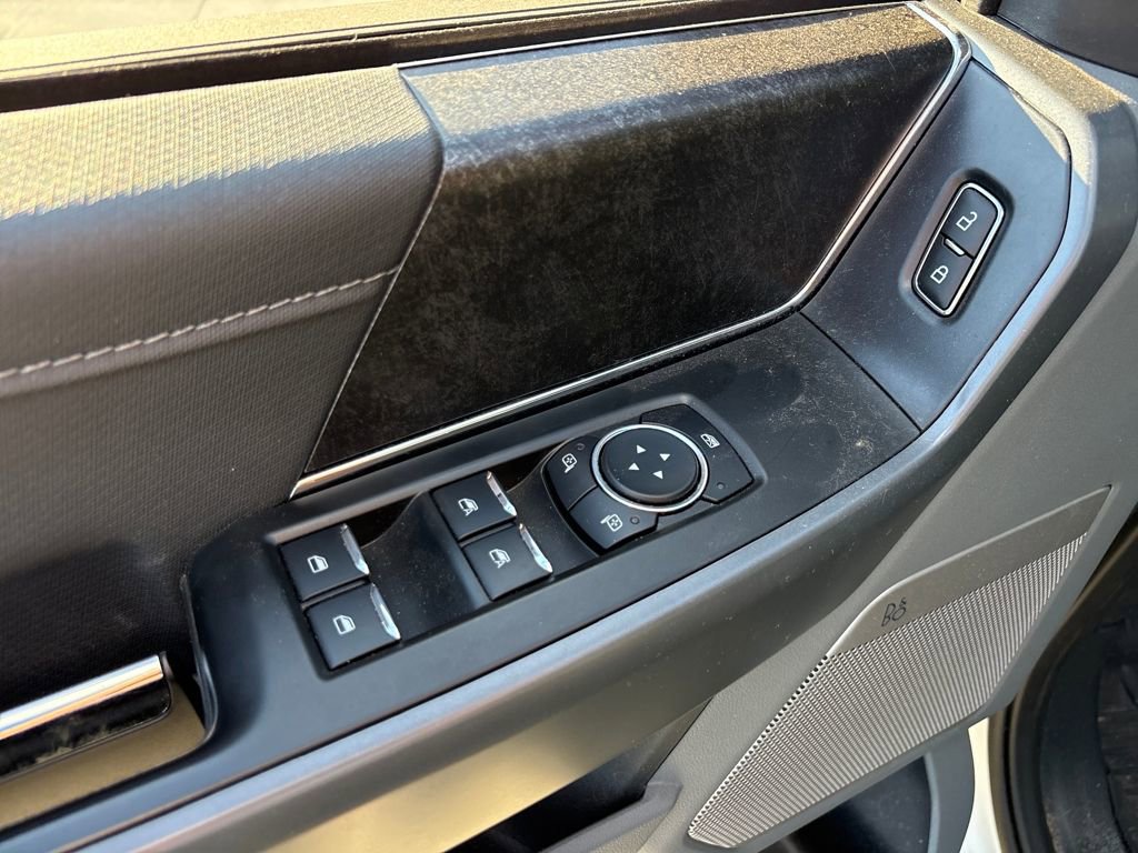 Used 2024 Ford F150 Lightning Flash image 16