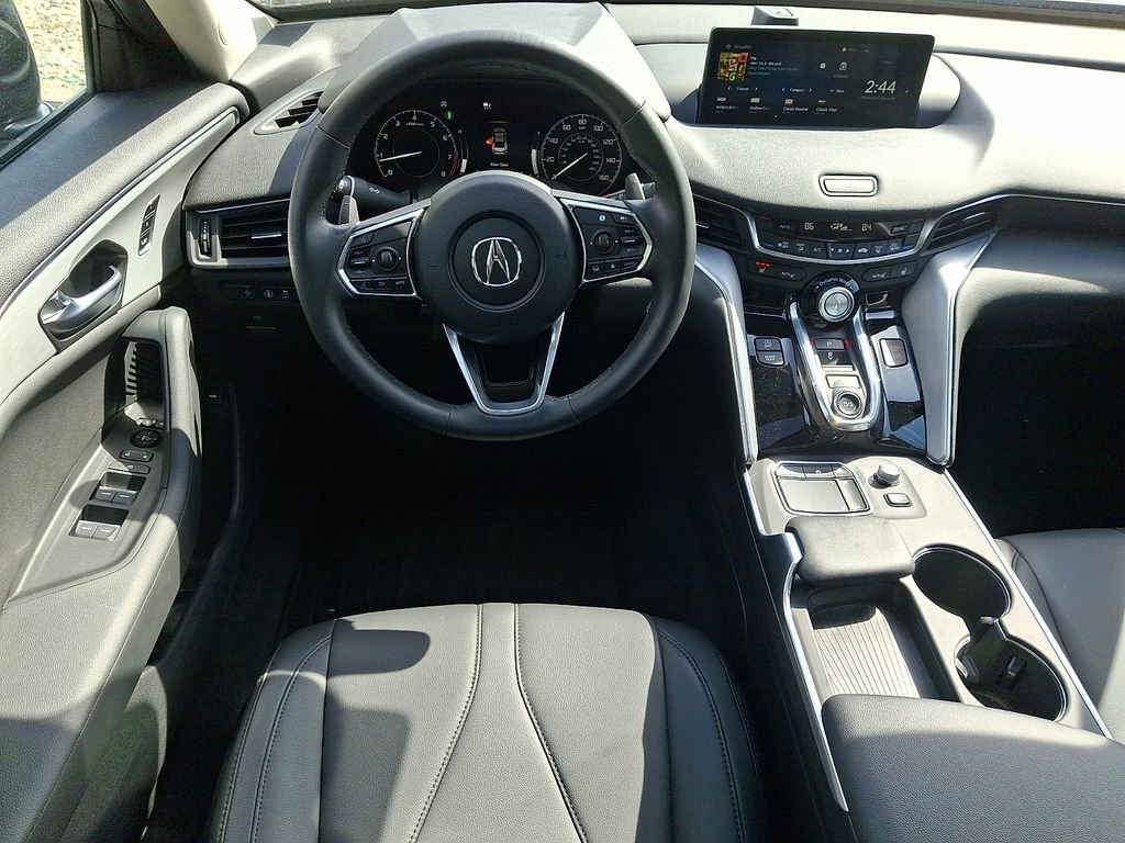 Used 2023 Acura TLX FWD image 11