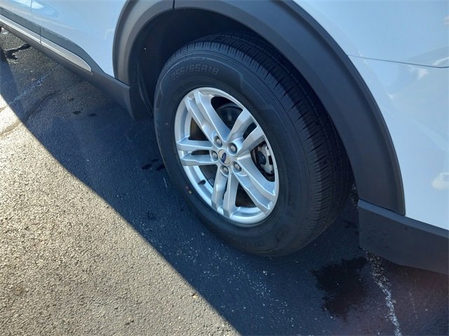 Used 2023 Ford Explorer XLT w/ Equipment Group 202A image 10