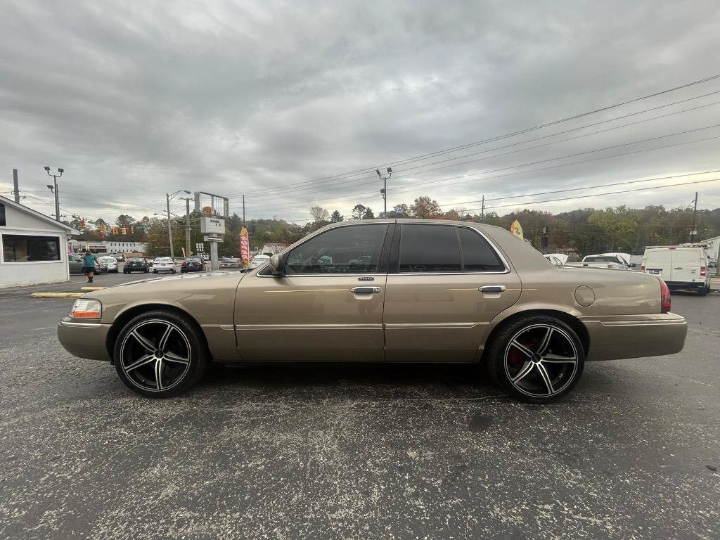 Used 2003 Mercury Grand Marquis LSE RWD image 5