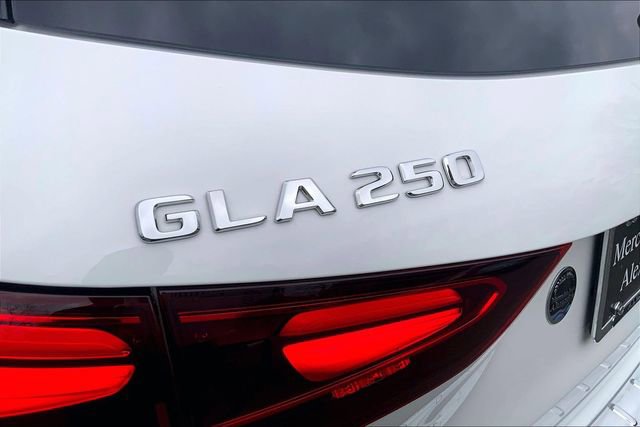 Used 2026 Mercedes-Benz GLA 250 4MATIC image 8