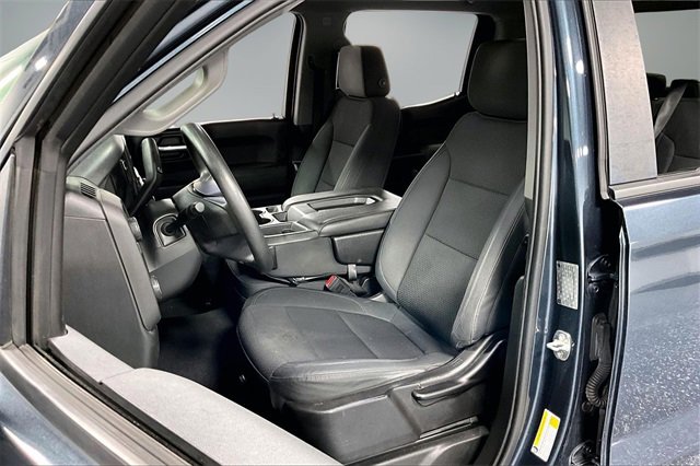 Used 2019 Chevrolet Silverado 1500 Custom w/ Custom Value Package image 20