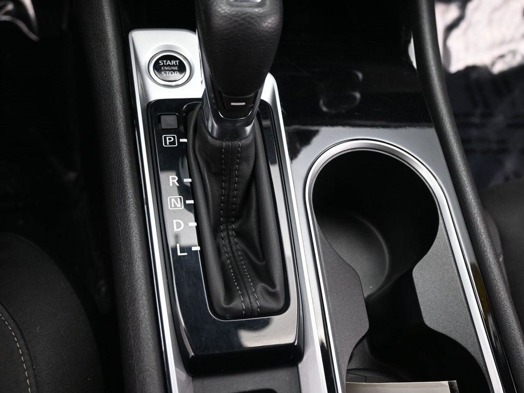 Used 2024 Nissan Altima 2.5 SV image 35