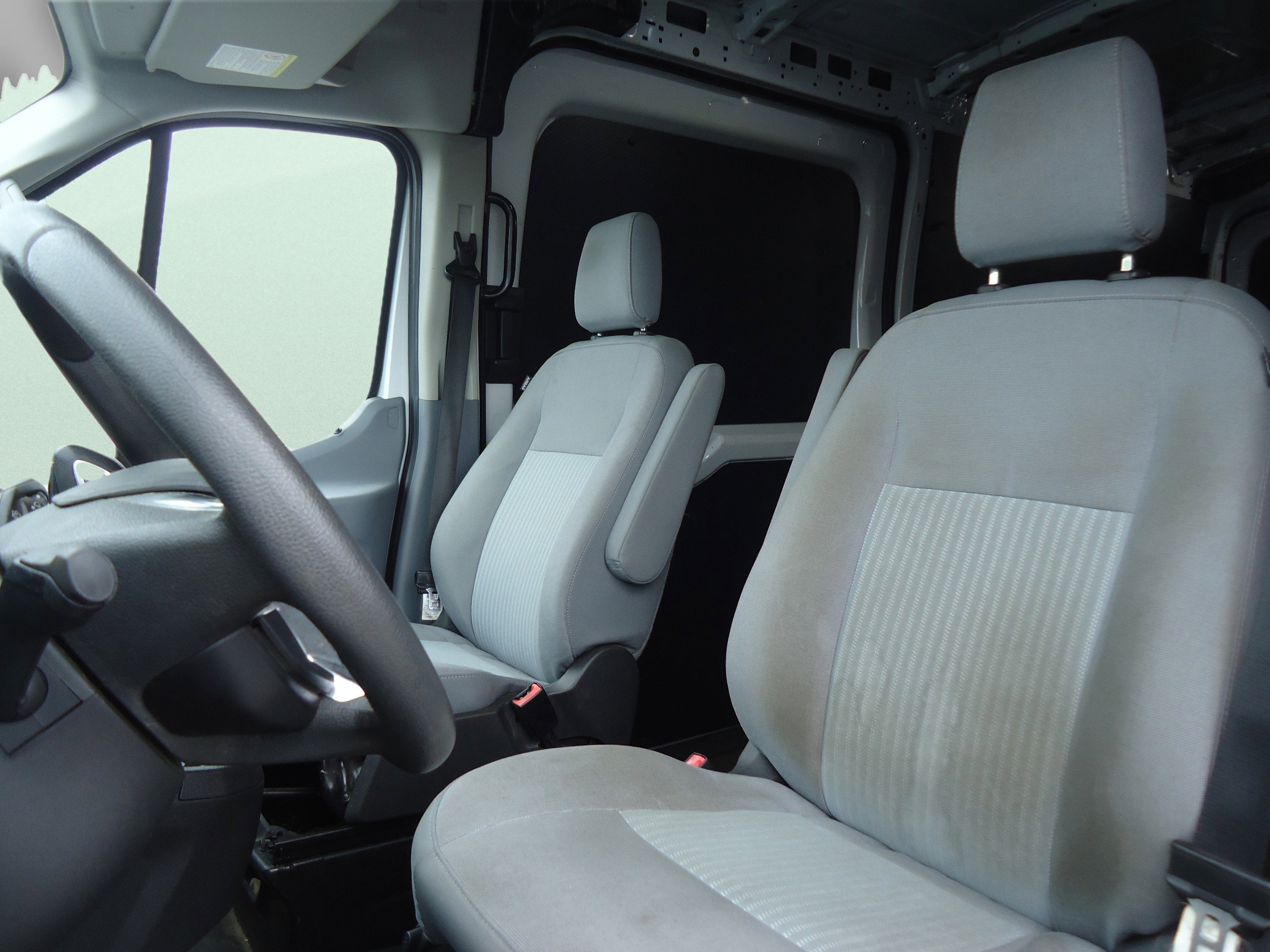 Used 2019 Ford Transit 250 148 Medium Roof w/ Interior Upgrade Package RWD image 24