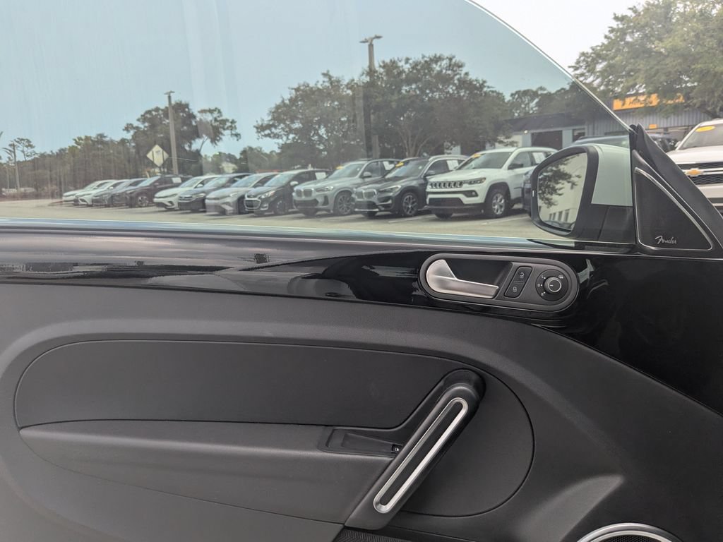 Used 2019 Volkswagen Beetle 2.0T Final Edition SEL FWD image 30