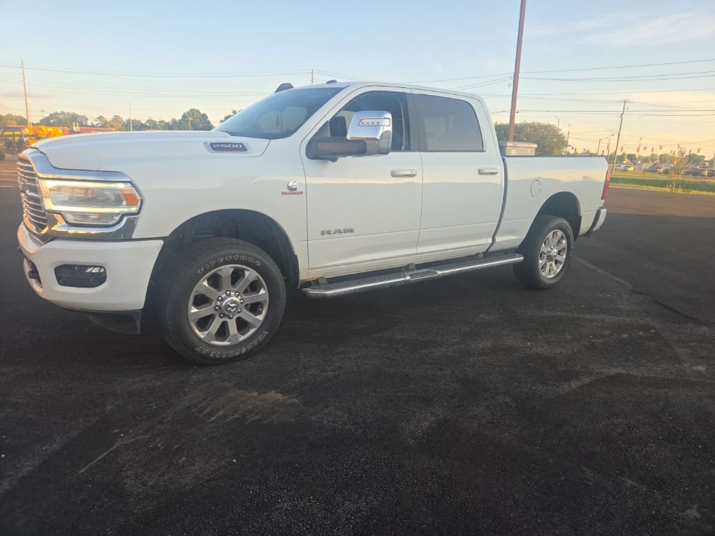 Used 2023 RAM 2500 Laramie AWD/4WD image 5