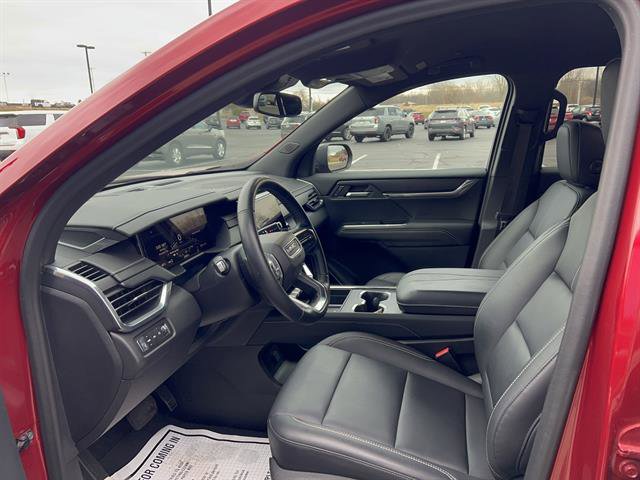 Used 2024 GMC Acadia Elevation image 18