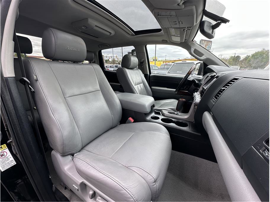 Used 2010 Toyota Tundra Limited AWD/4WD image 15