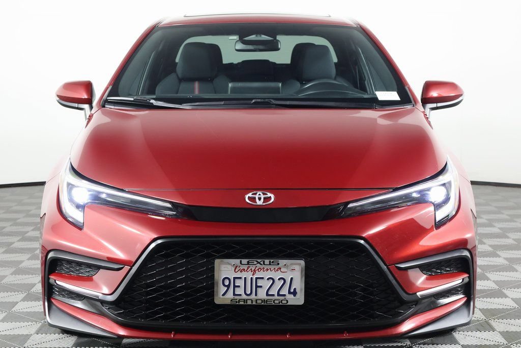 Used 2023 Toyota Corolla SE w/ SE Premium Package FWD image 2