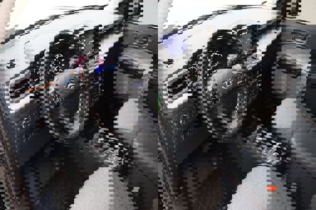 Used 2022 Ford Maverick XLT w/ Equipment Group 300A Standard image 19