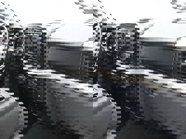 Used 2021 Ford F150 XLT image 33