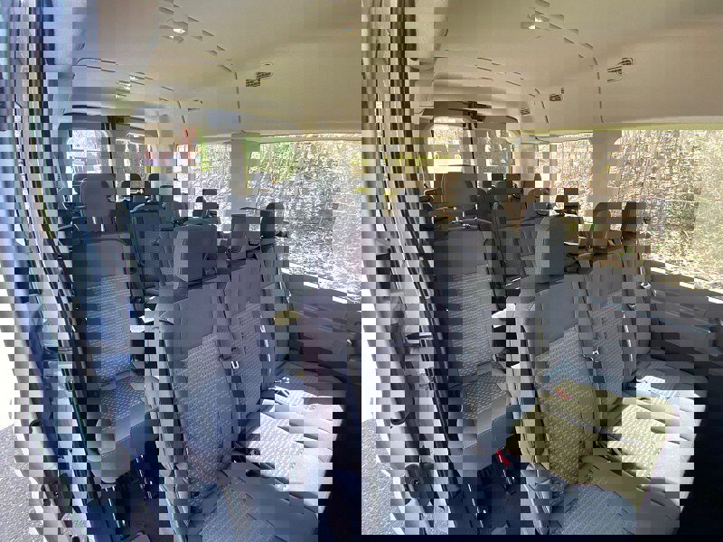 Used 2023 Ford Transit 350 XLT image 31