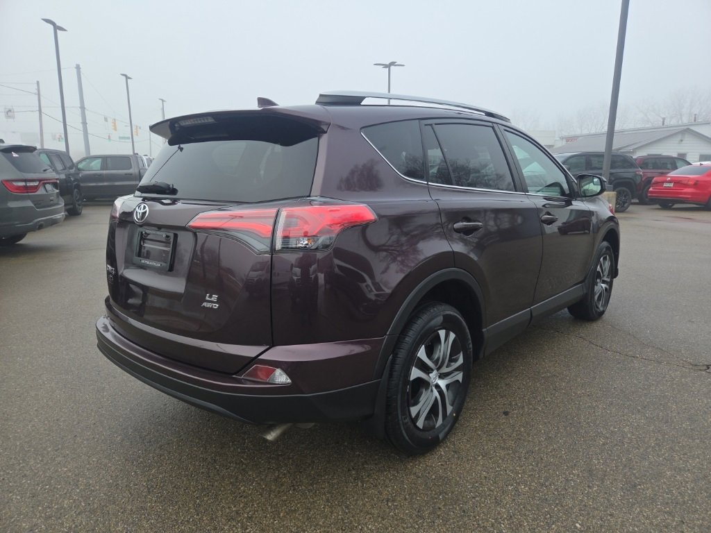 Used 2018 Toyota RAV4 LE w/ All Weather Liner Package image 8