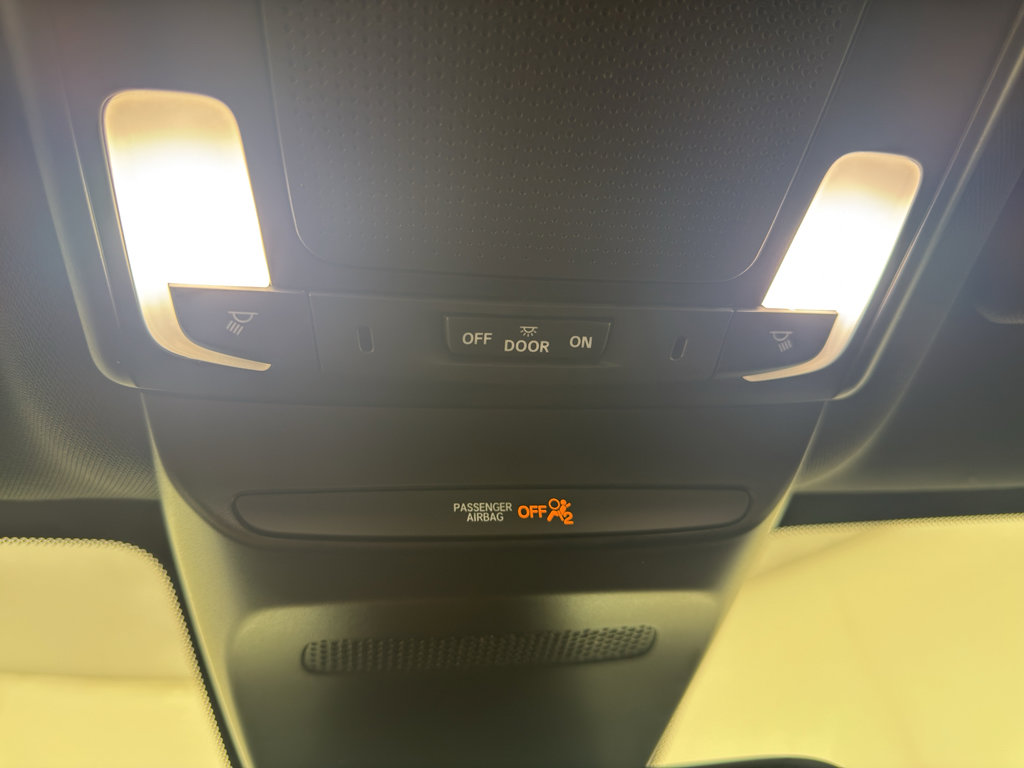 Used 2025 Honda HR-V Sport image 28