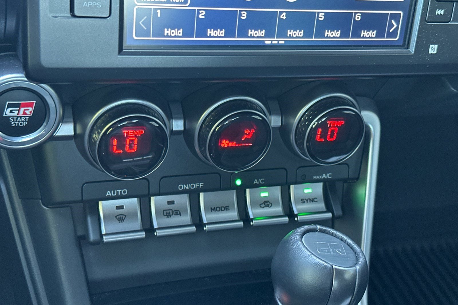 Used 2025 Toyota GR86 Premium w/ ALL Weather Mat Package (TMS) image 22