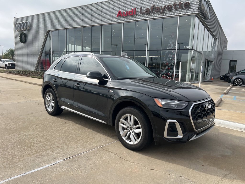 Used 2023 Audi Q5 2.0T Premium w/ Convenience Package image 5