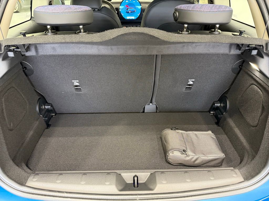 Certified 2025 MINI Cooper S image 21