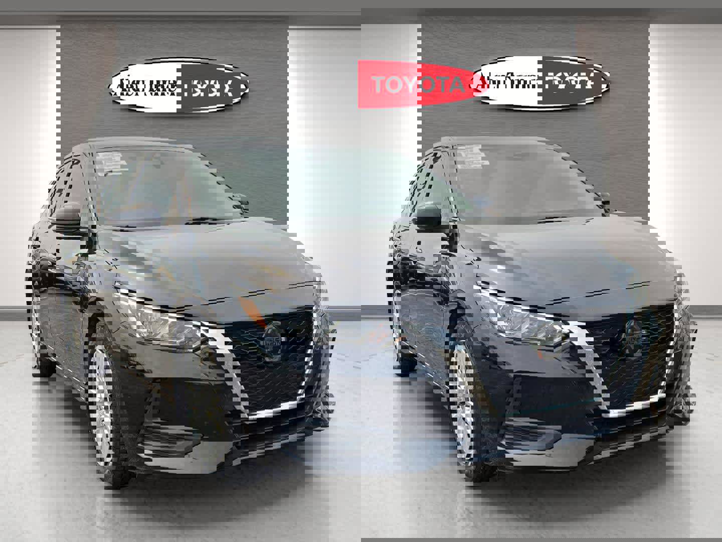 Used 2020 Nissan Sentra S image 2