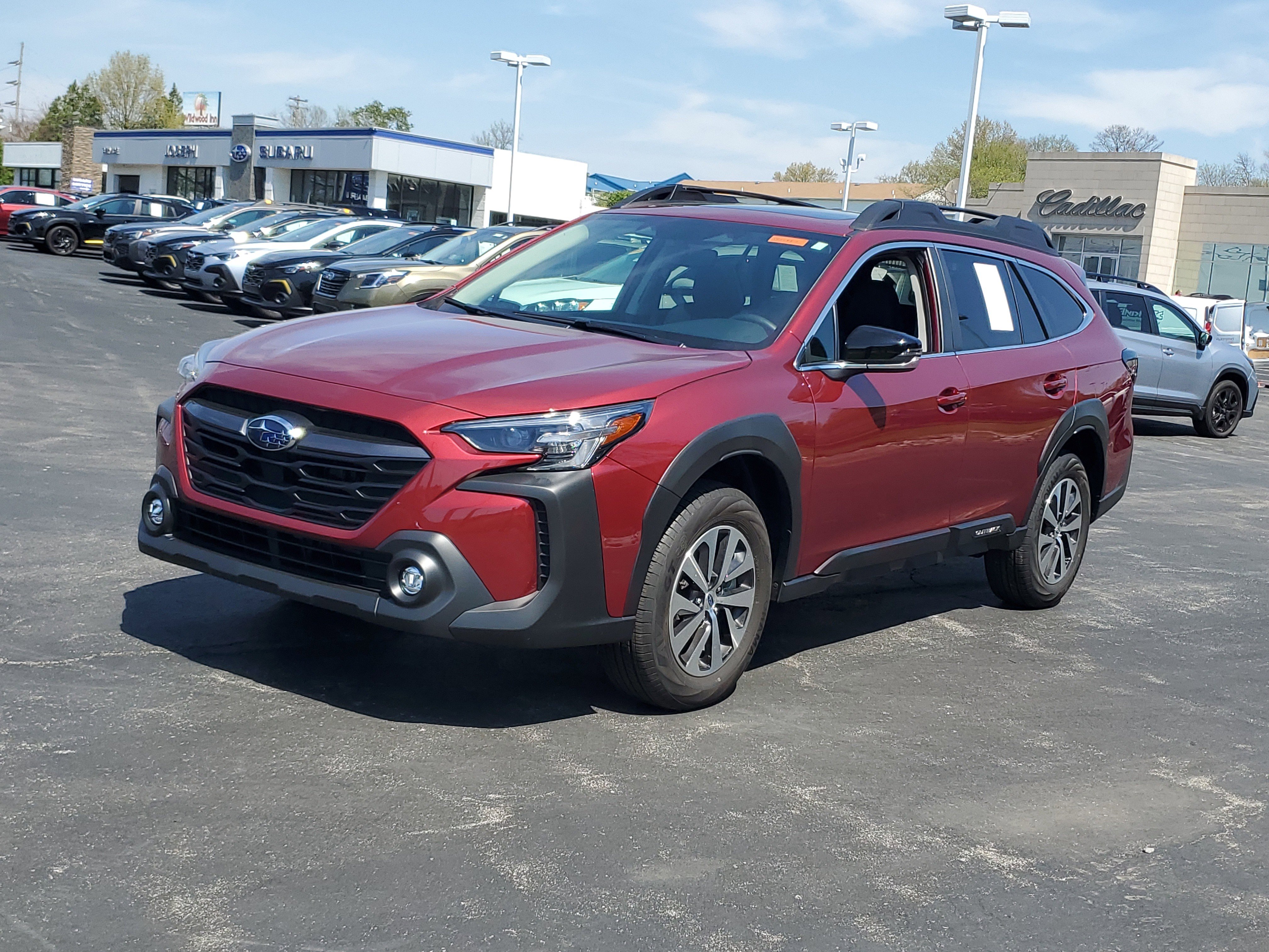 Used 2025 Subaru Outback Premium w/ Popular Package #1A image 32