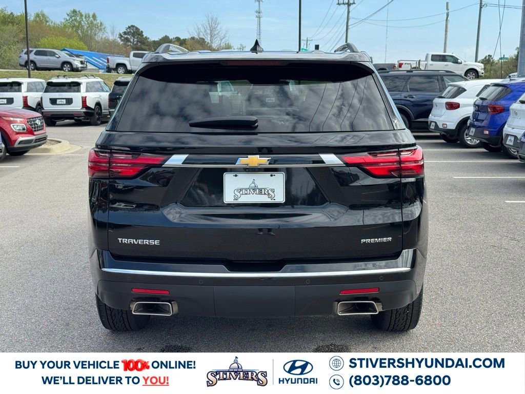 Used 2023 Chevrolet Traverse Premier image 13