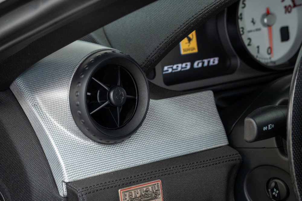Used 2011 Ferrari 599 GTB Fiorano image 24