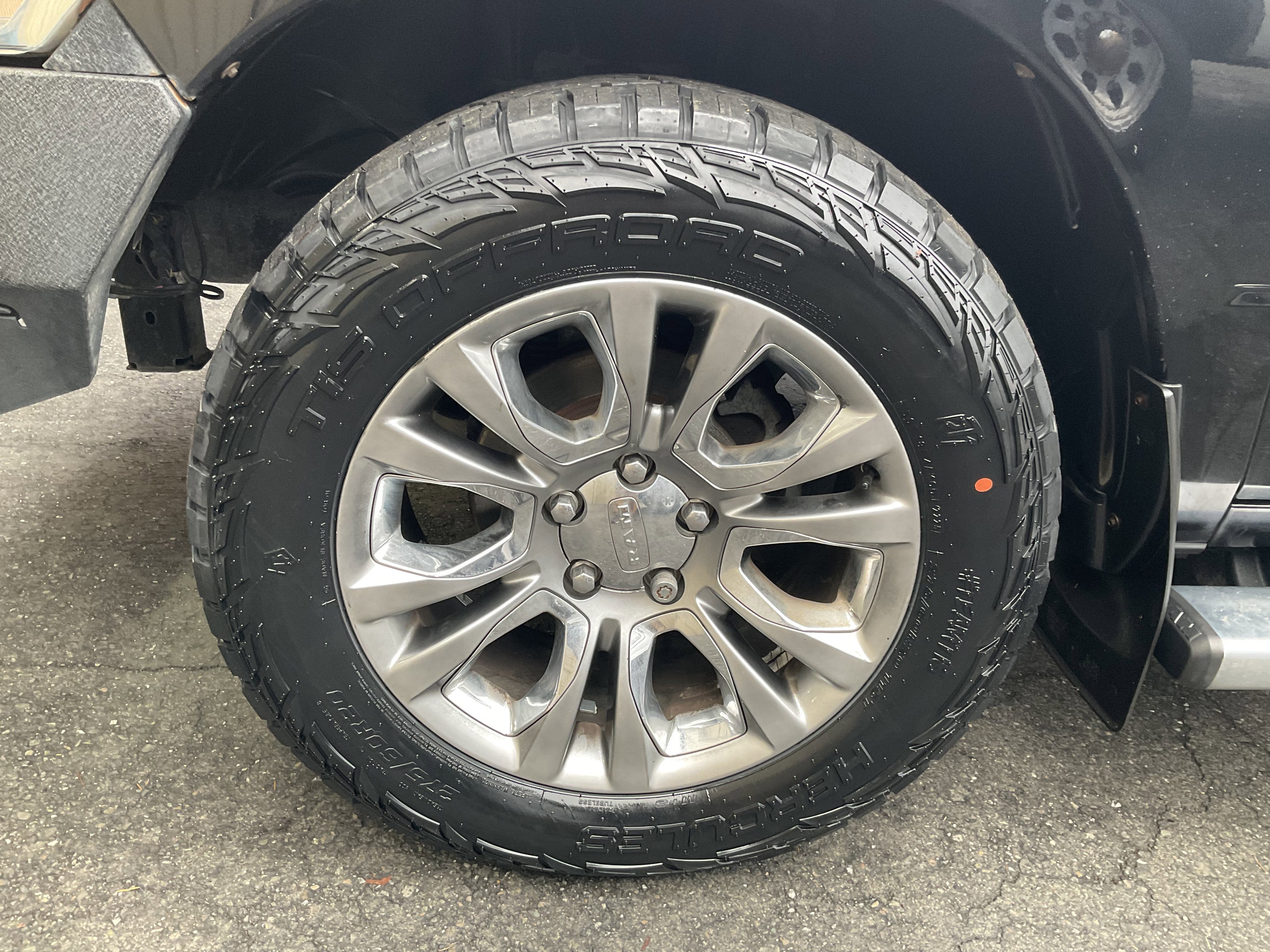 Used 2014 RAM 1500 Limited image 12