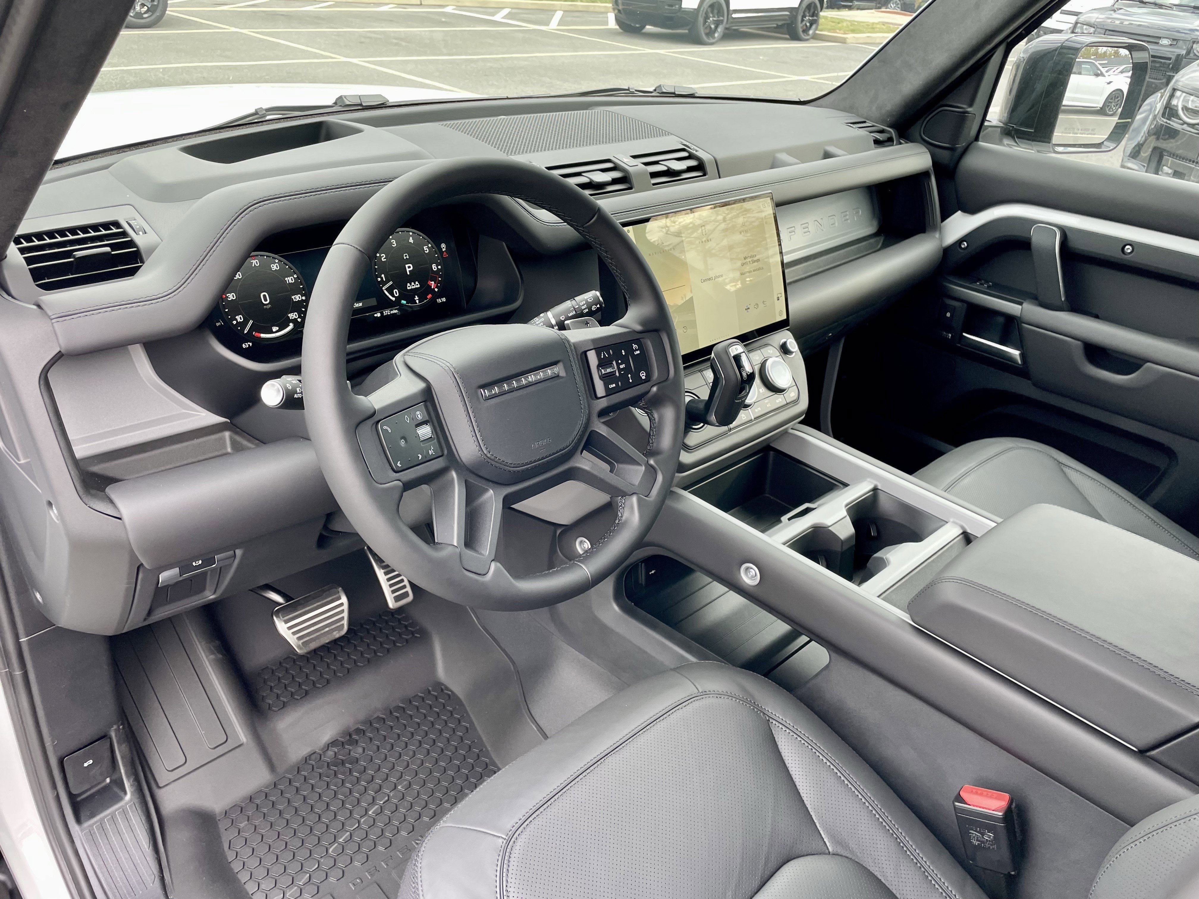 New 2026 Land Rover Defender 110 V8 image 13