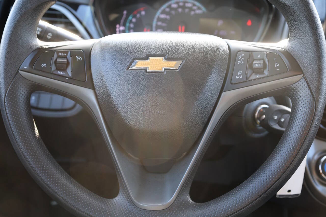 Used 2020 Chevrolet Spark LT FWD image 17