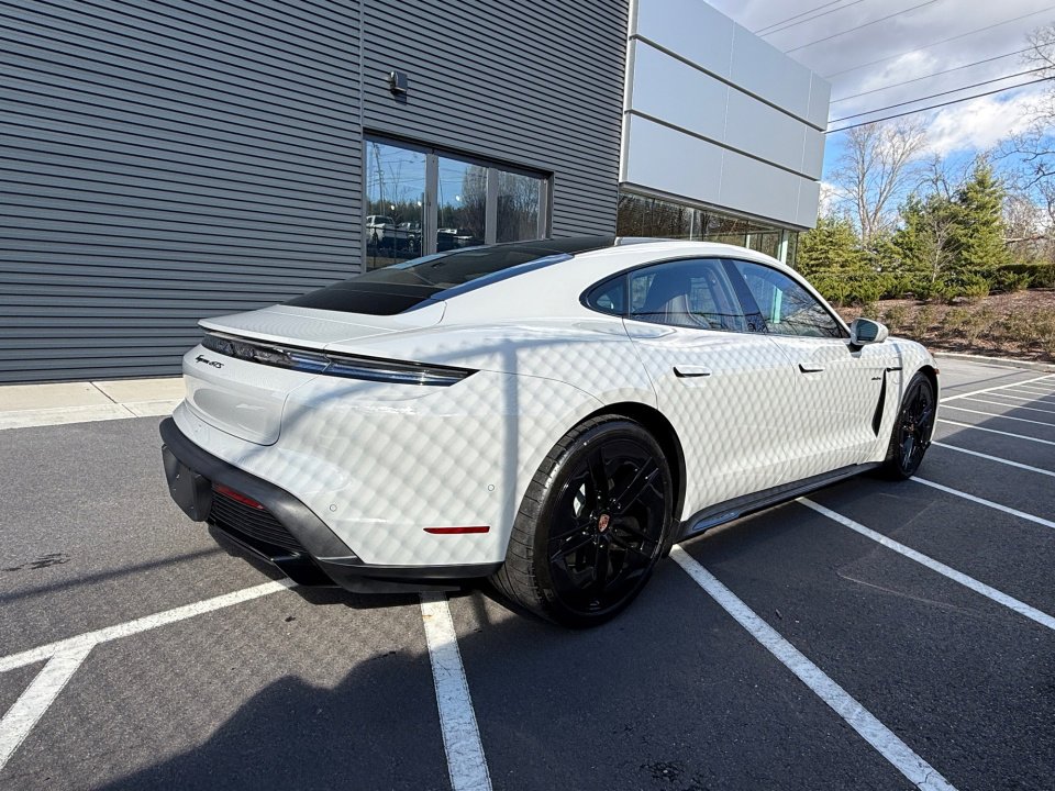 New 2026 Porsche Taycan GTS image 7