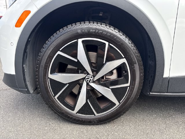 Used 2023 Volkswagen ID.4 Pro S AWD/4WD image 28