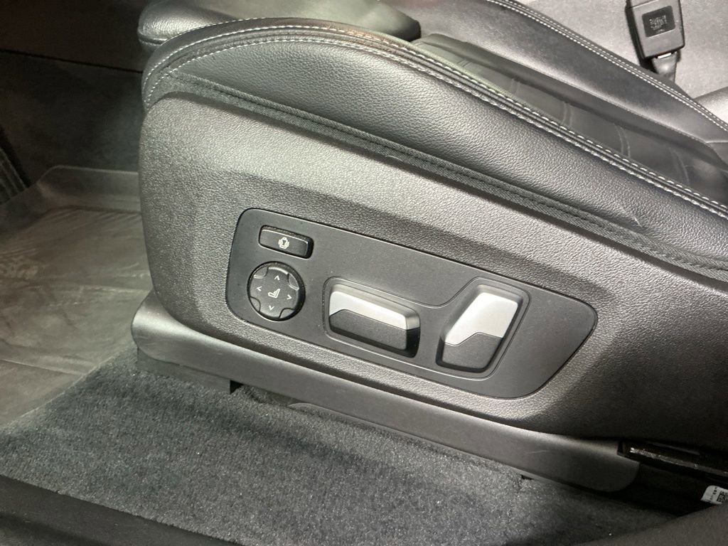 Used 2020 BMW X4 xDrive30i w/ Premium Package AWD/4WD image 20