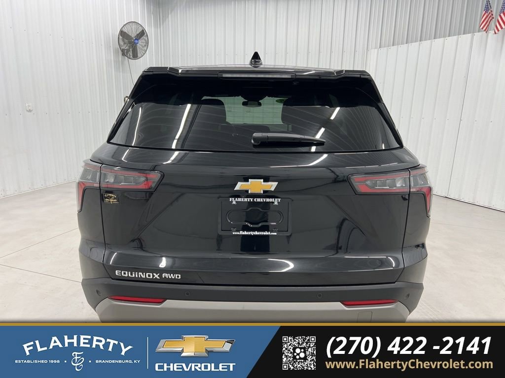 Used 2025 Chevrolet Equinox LT image 4
