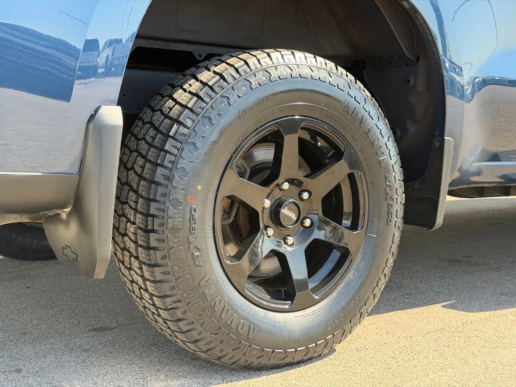Used 2019 Chevrolet Silverado 1500 LT w/ True North Edition AWD/4WD image 24