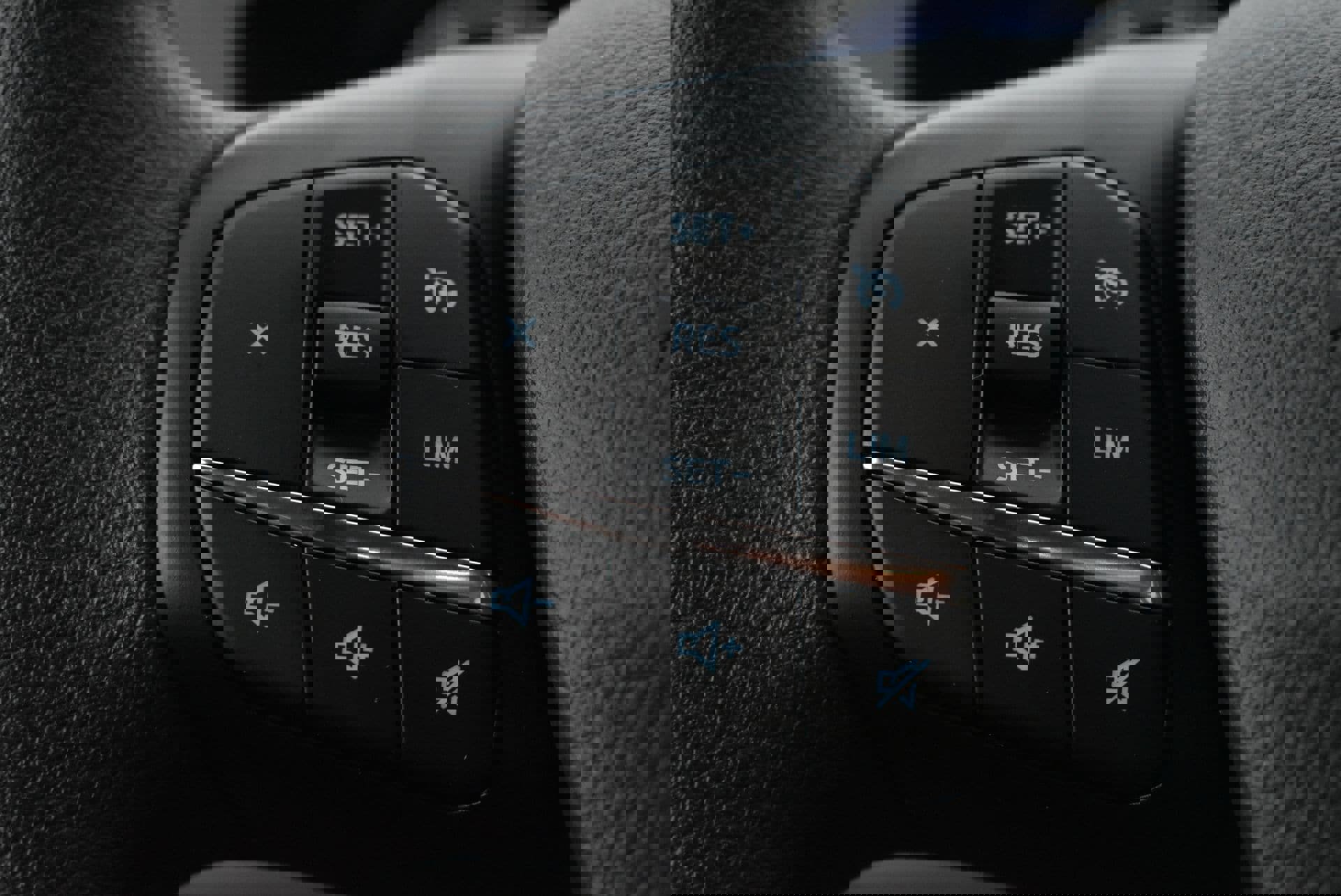 New 2025 Ford Transit 350 XL image 18