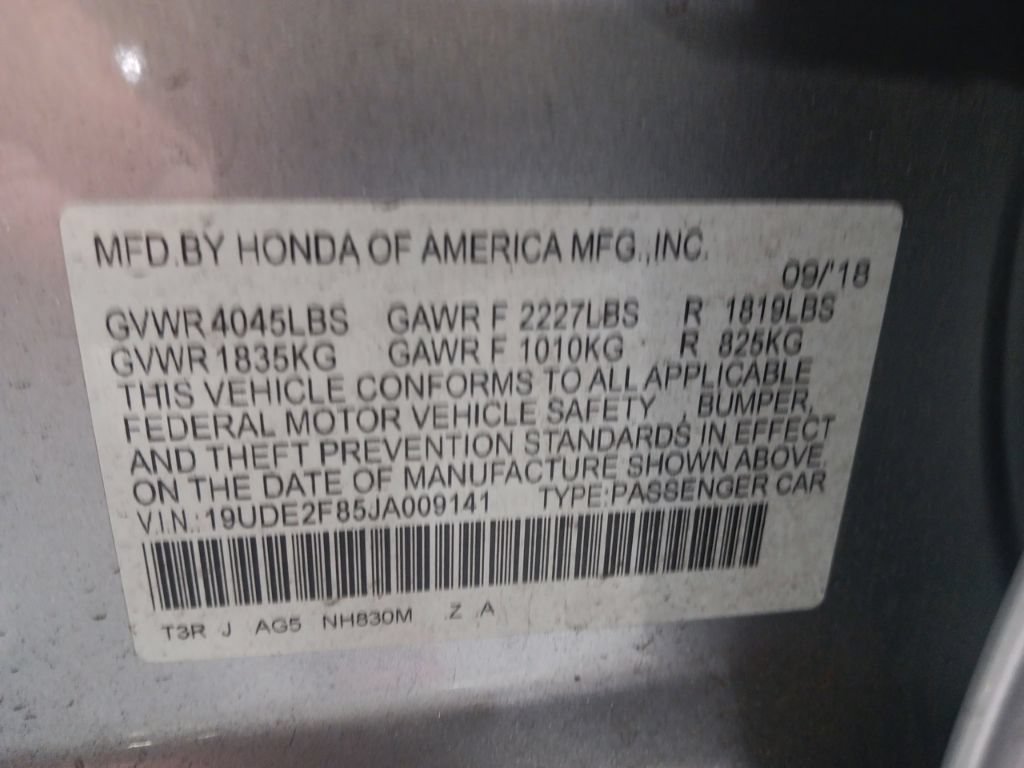 Used 2018 Acura ILX FWD image 3