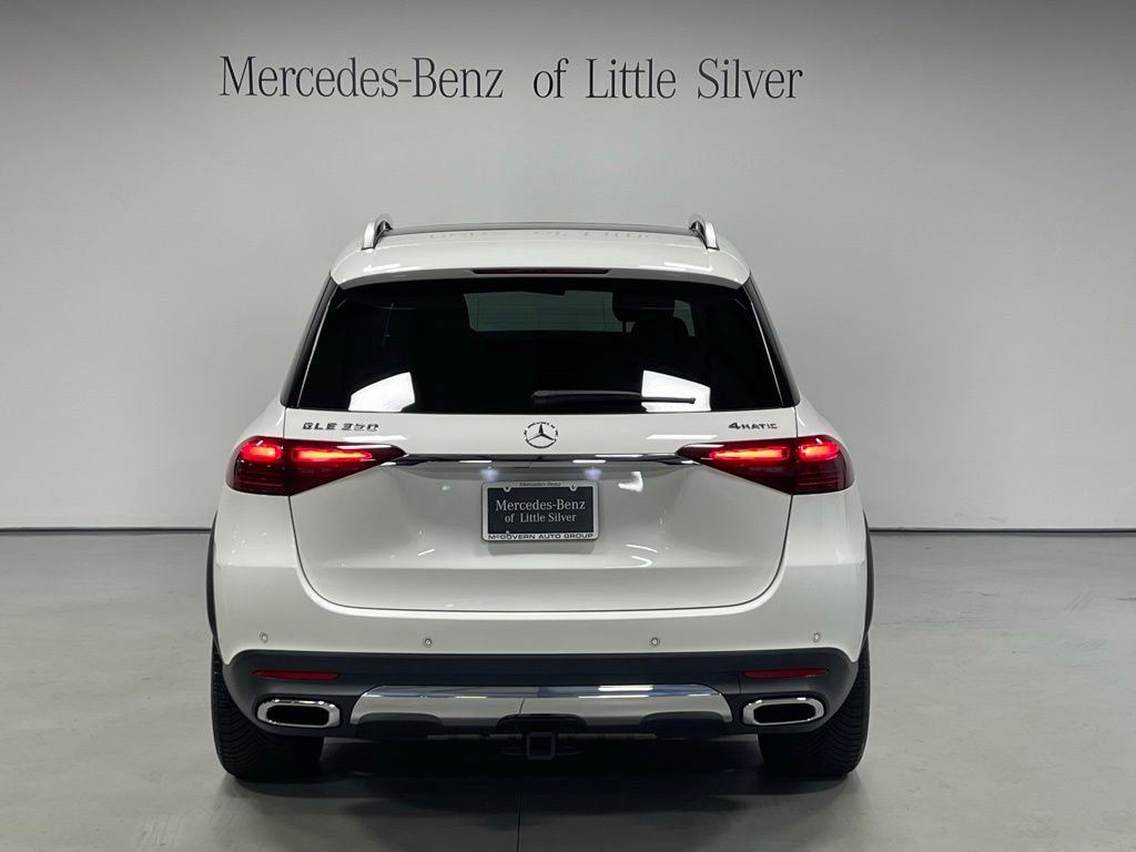 Used 2024 Mercedes-Benz GLE 350 4MATIC image 4