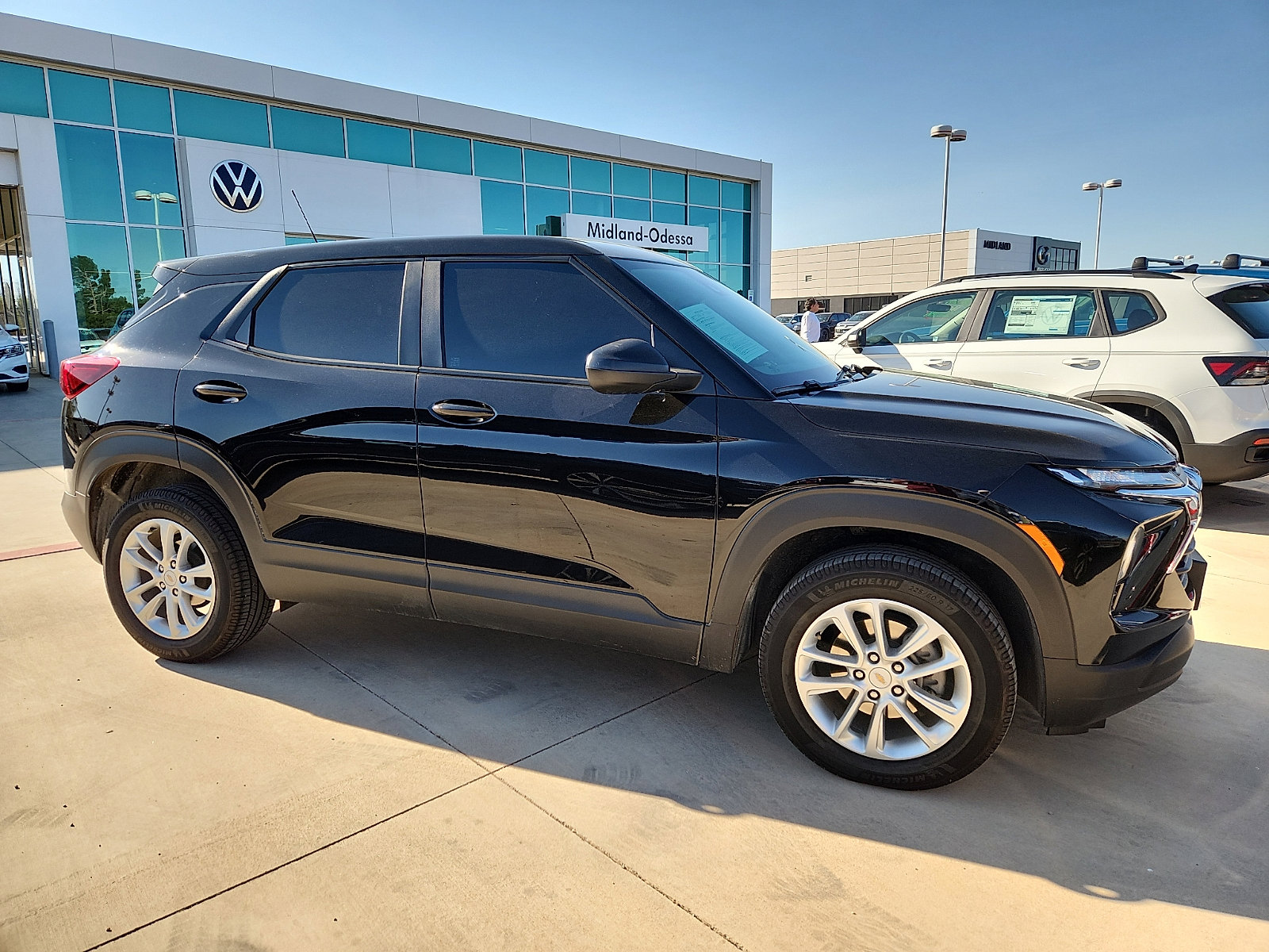 Used 2024 Chevrolet TrailBlazer LS w/ LS Convenience Package image 8