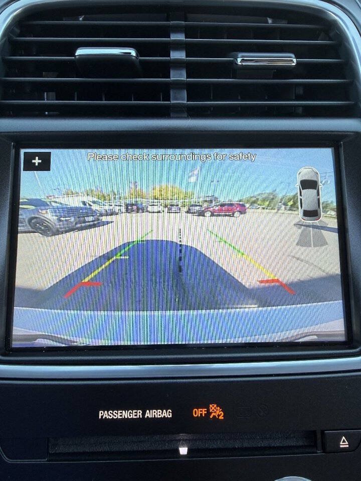 Used 2018 Lincoln MKX Reserve w/ Driver Assistance Package AWD/4WD image 30