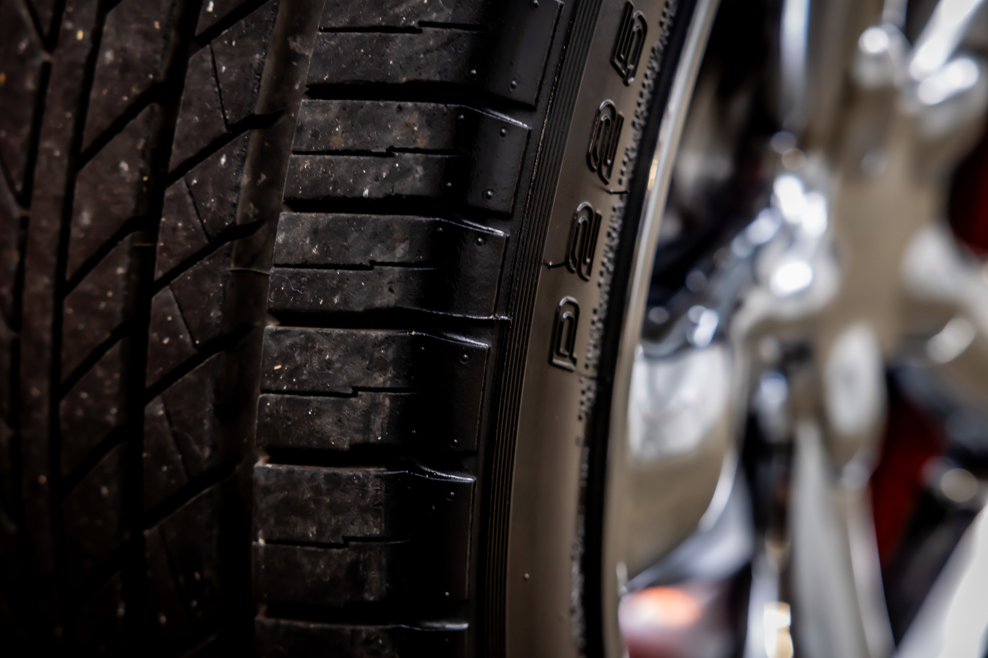 Used 2001 Chrysler Prowler image 21