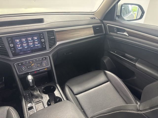 Used 2021 Volkswagen Atlas SE w/ Towing Package FWD image 23