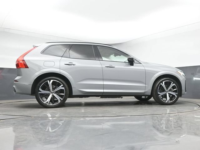 Used 2024 Volvo XC60 B5 Ultimate w/ Protection Package Premier AWD/4WD image 46