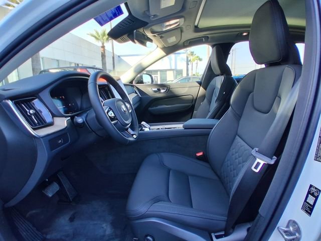 New 2026 Volvo XC60 B5 Core AWD/4WD image 14