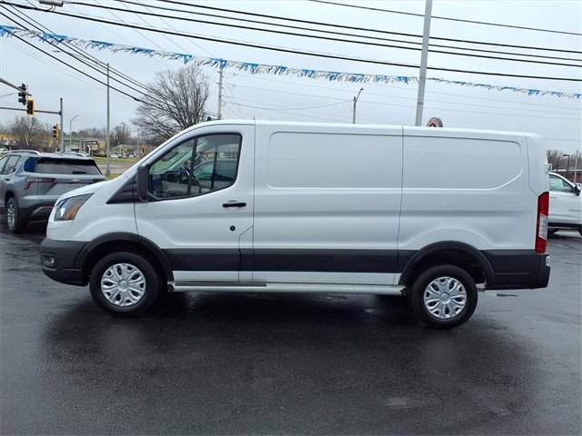 Used 2024 Ford Transit 250 Low Roof w/ Exterior Upgrade Package image 17