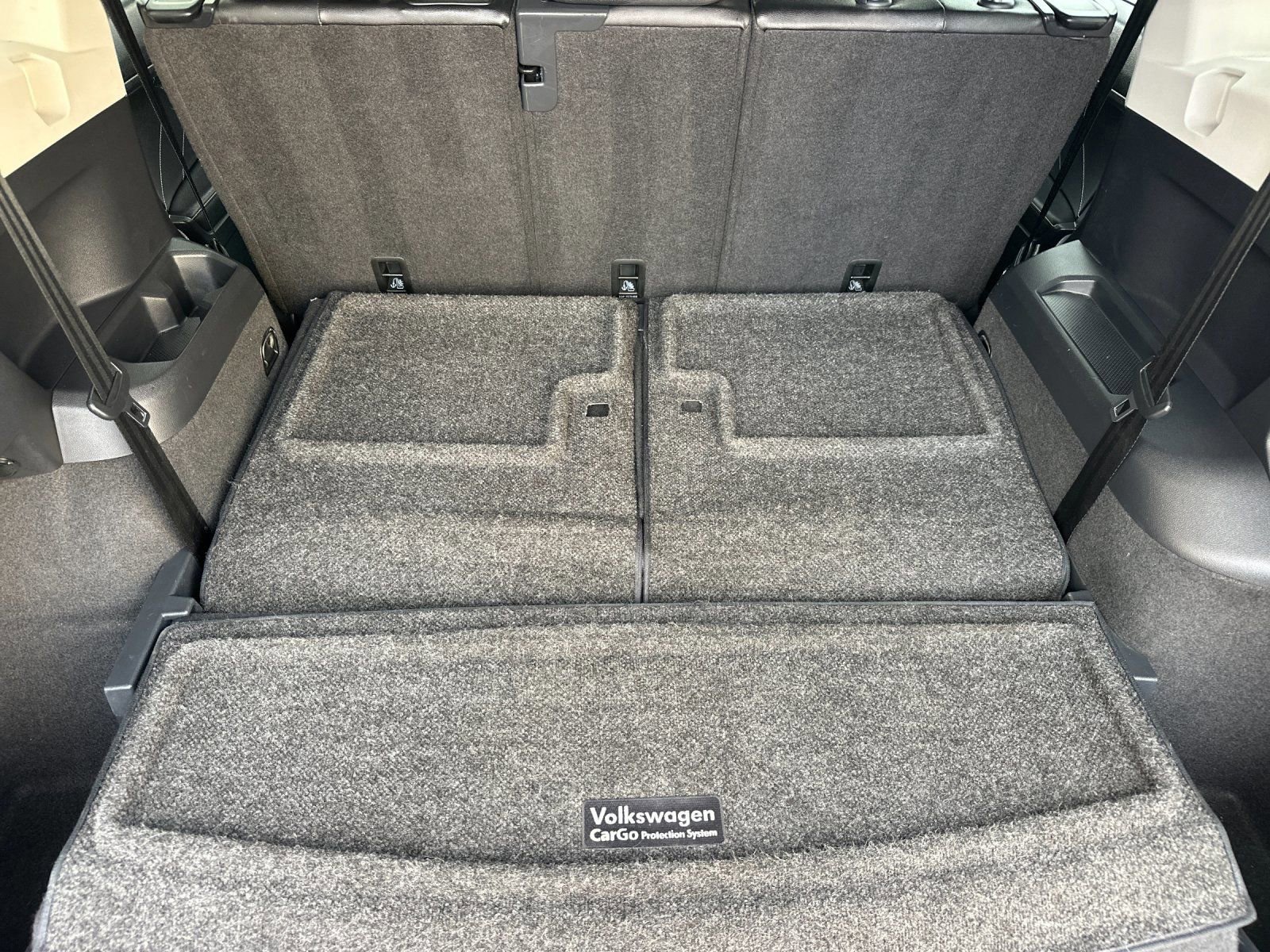 Used 2023 Volkswagen Tiguan SE FWD image 18