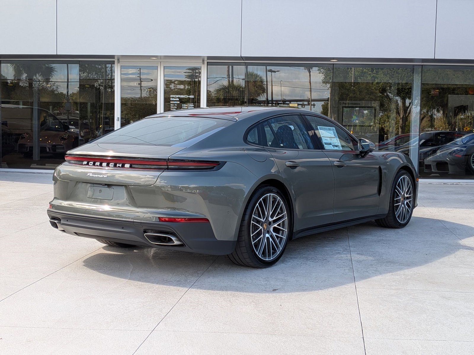 New 2026 Porsche Panamera image 9